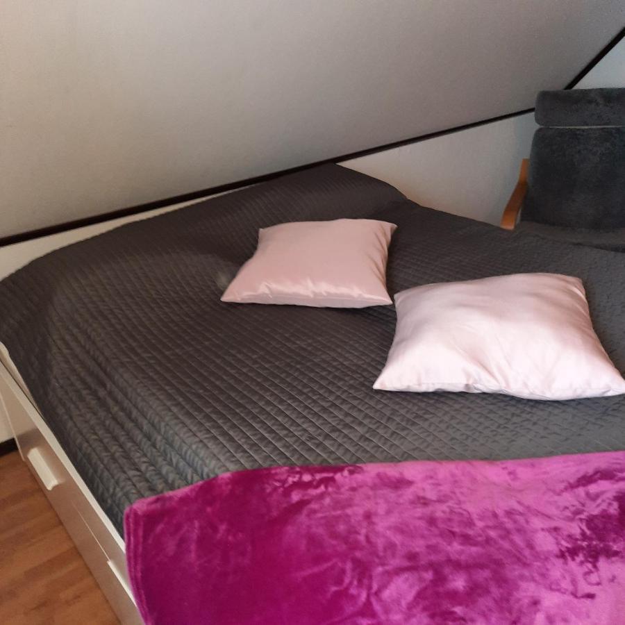 Naturnaera Dubbelrum B&B I Uppsala Ramstalund מראה חיצוני תמונה